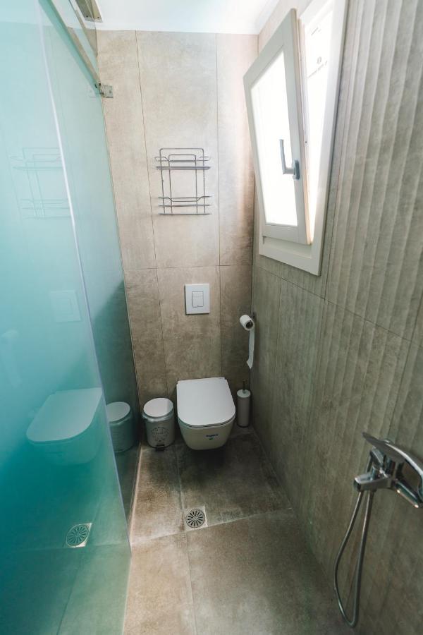 Lux House With Outdoor Jacuzzi And Sea View In Santorini Lejlighed Emporio  Eksteriør billede